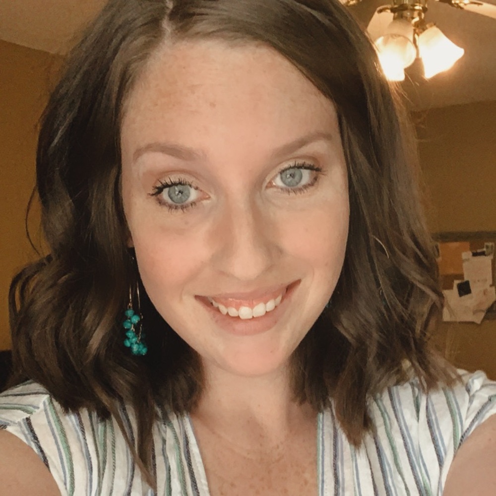 Meet your Posher, Olivia